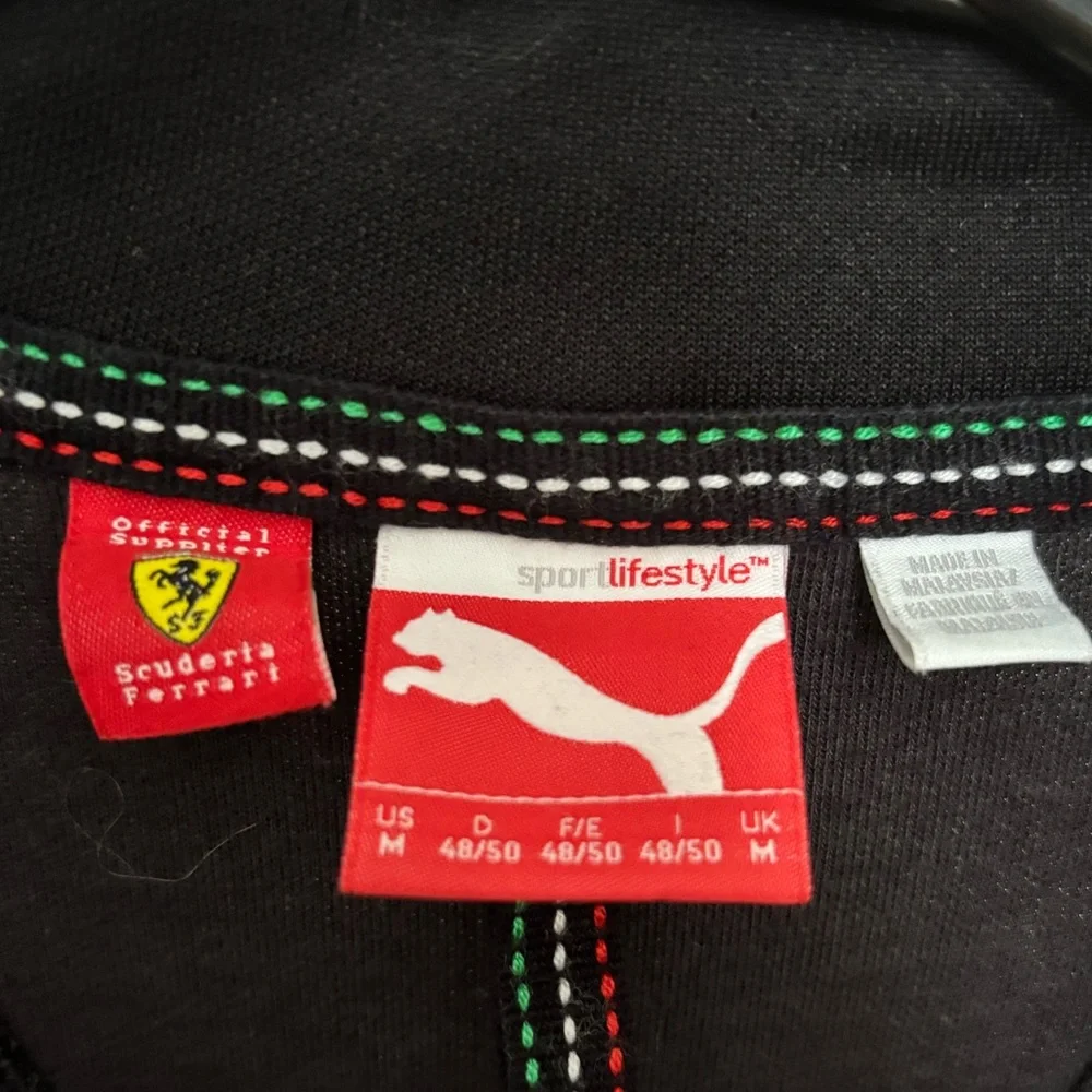 Puma. Ferrari performance zip up jacket. Size M - Picture 3 of 3